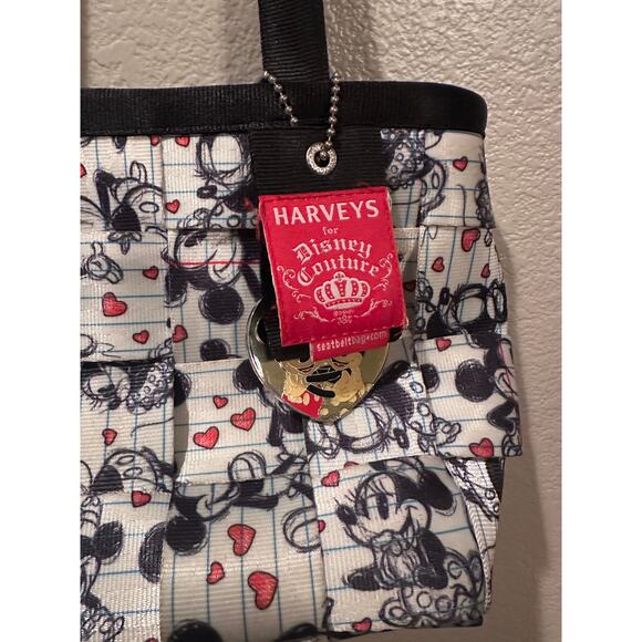NWOT Disney Harveys Mickey Mouse Loves Minnie Mouse Sketch Seat belt Bag - Picture 4 of 6